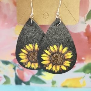 Leather teardrop earrings with large sunflower
